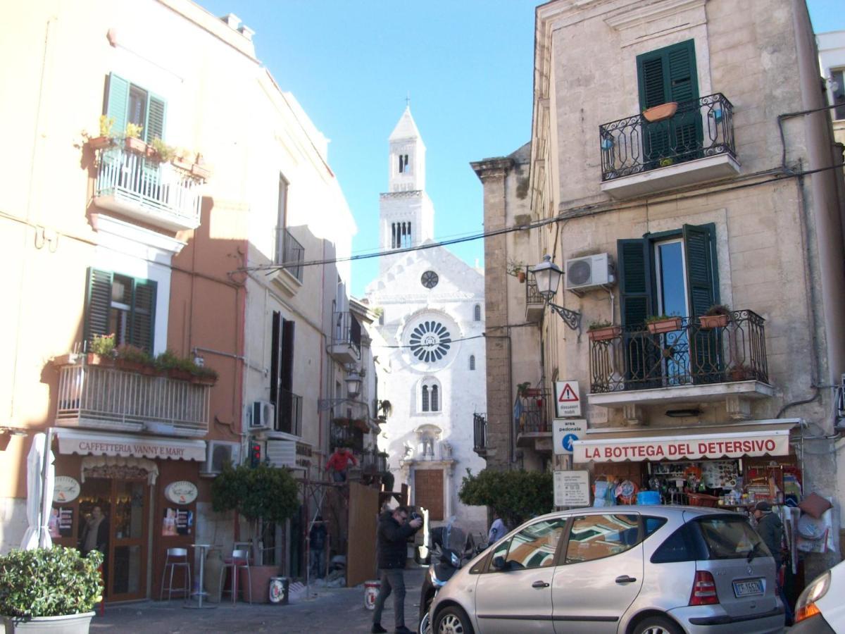 B&B La Corte San Francesco AMBIENTI SANIFICATI ALL'OZONO Bari Exterior foto