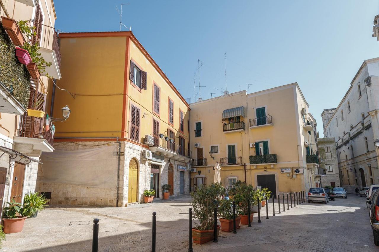 B&B La Corte San Francesco AMBIENTI SANIFICATI ALL'OZONO Bari Exterior foto