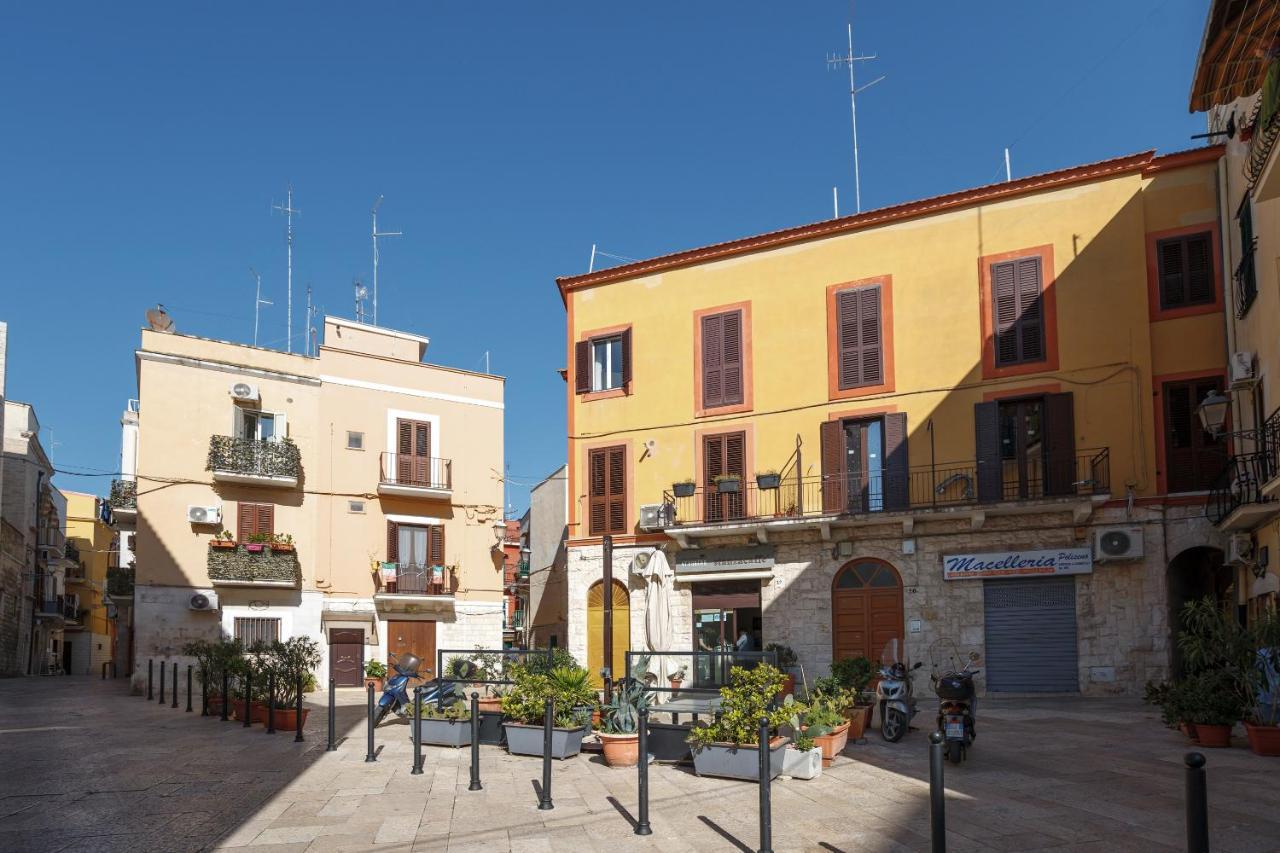 B&B La Corte San Francesco AMBIENTI SANIFICATI ALL'OZONO Bari Exterior foto