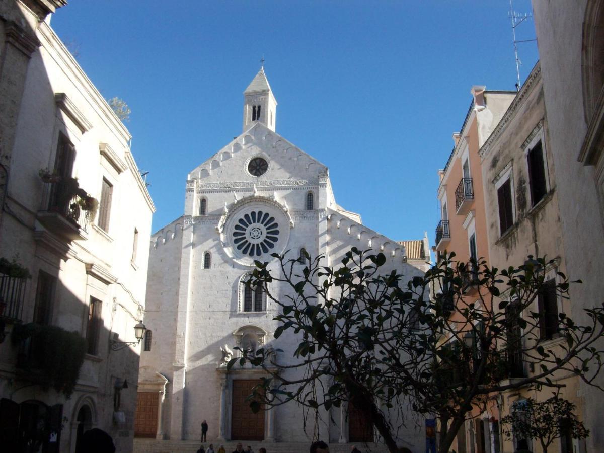 B&B La Corte San Francesco AMBIENTI SANIFICATI ALL'OZONO Bari Exterior foto